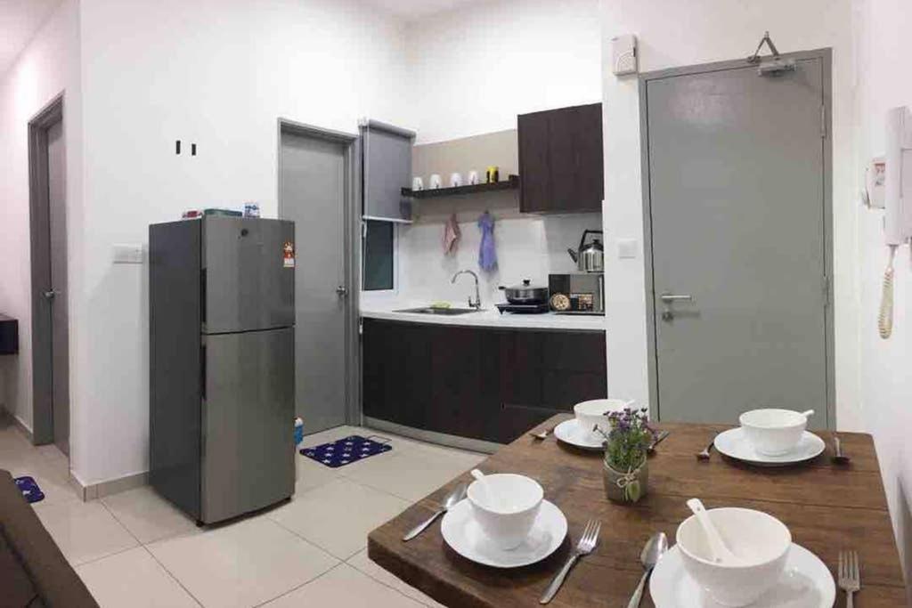 盛婷民宿a S&Thomez 2Bedrooms Mesamall Wifi Klia Usim Miu Inti Nu Nilai Dış mekan fotoğraf
